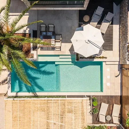 Holiday House With A Pool Lumbarda